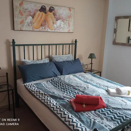 Melanie Apartment